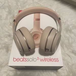 Beats Solo 3 Wireless Headphones